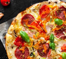 Restaurant Corner Bites & Drinks in Maxvorstadt, Munich