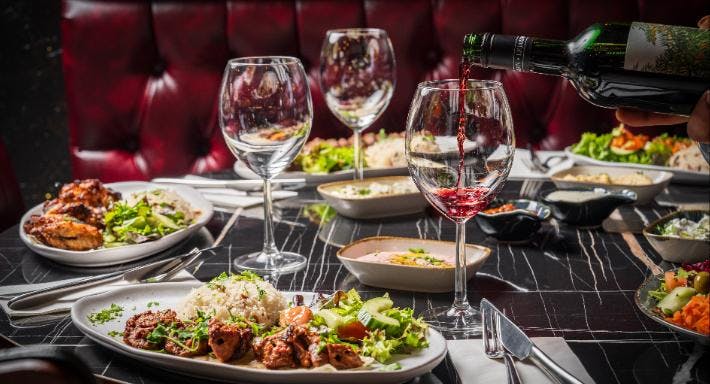 Restaurant Black & Red Bistro Grill in Westcliff-on-Sea, Southend-on-Sea