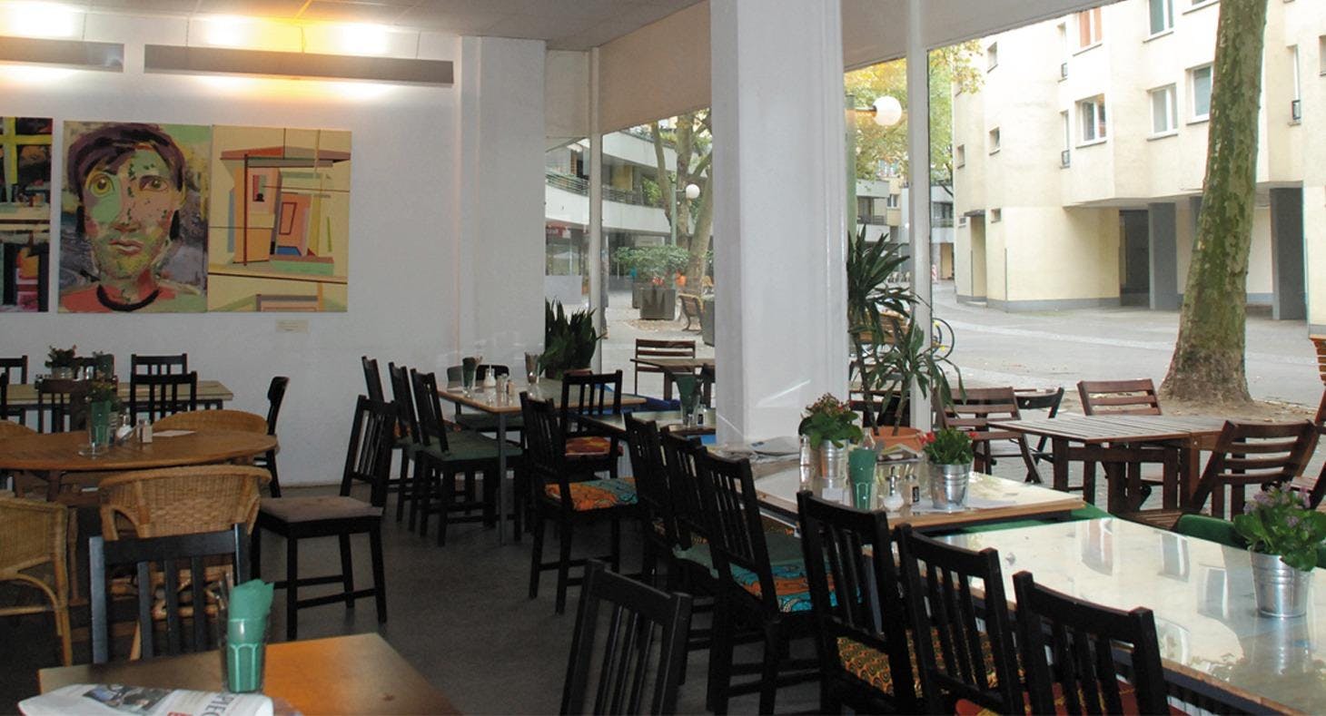 Image 1 of restaurant Café MadaMe
