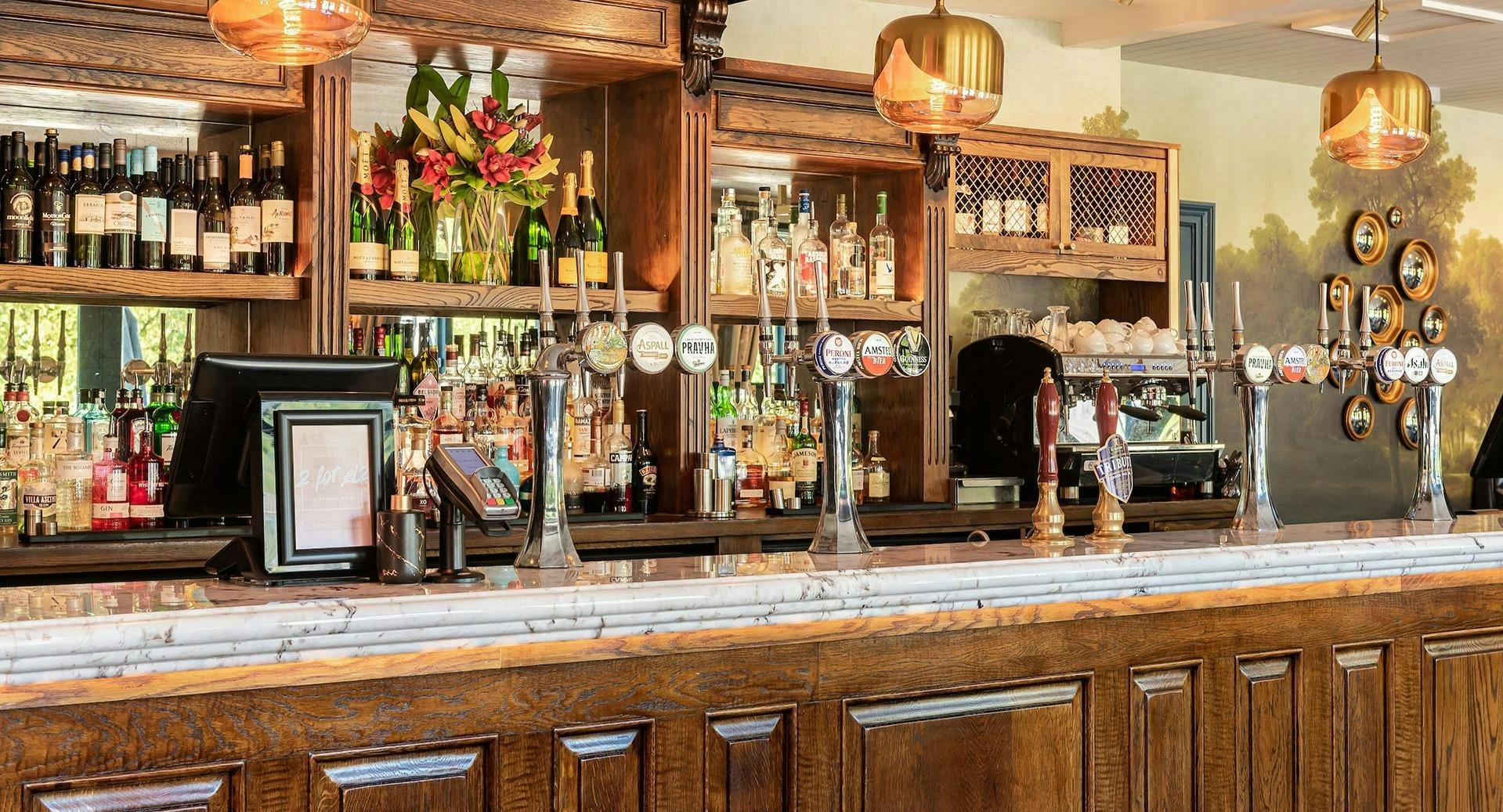 Image 4 of restaurant RED LION HANDCROSS