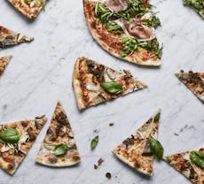 Restaurant Classic Pizza Jumbo in ,