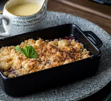 Restaurant The Hanging Gate in Town Centre, Ripley