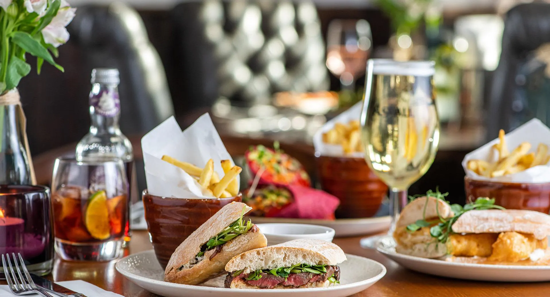 Photo of restaurant The Hanging Gate in Town Centre, Ripley - Photo 3