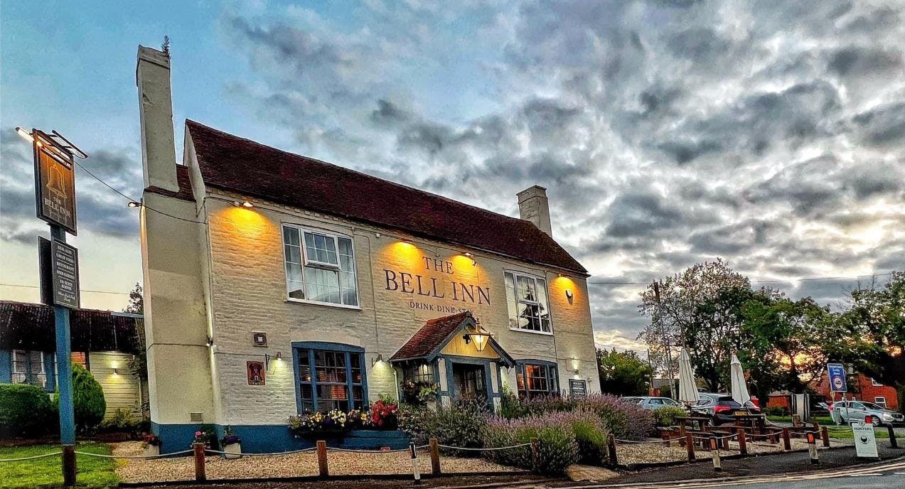 Restaurant The Bell Inn in Broadheath, Worcester