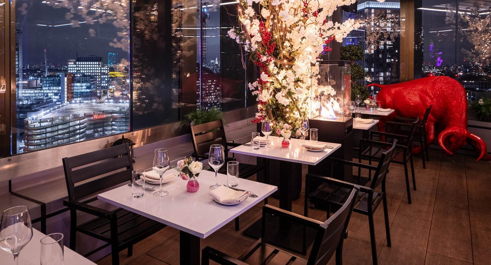 Photo of restaurant STK Rooftop Steakhouse & Bar in Stratford, London