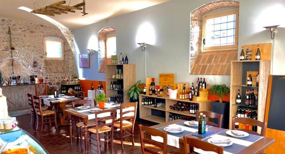Photo of restaurant Ristorante La Taverna del Borgo in Calmasino, Verona