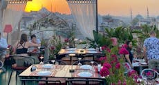 Fatih, Istanbul şehrindeki Roof Mezze 360 restoranı