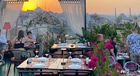 Roof Mezze 360 restoranının fotoğrafı