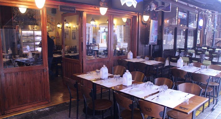 Kadıköy, İstanbul şehrindeki Safran Meyhane restoranının fotoğrafı