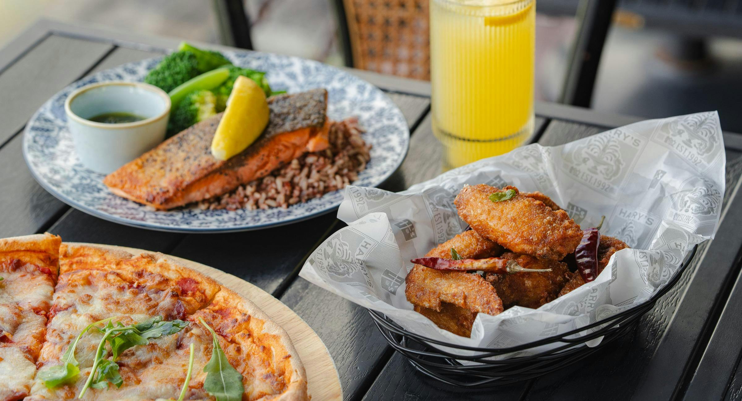 Restaurant Harry's - Mapletree Business City in Labrador Park, 新加坡