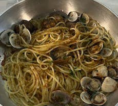 Restaurant Terra e Mare in Stazione Centrale, Milan