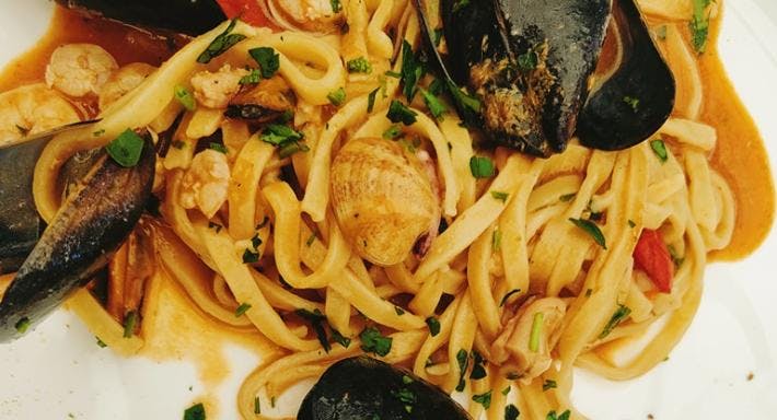 Restaurant Cutì Ristorante Pizzeria American Bar in San Giovanni Li Cuti, Catania