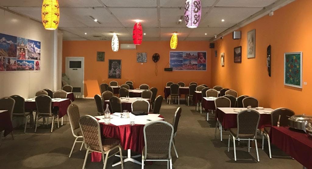 Crystal Nepalese Indian Restaurant Cafe In Perth Hamilton