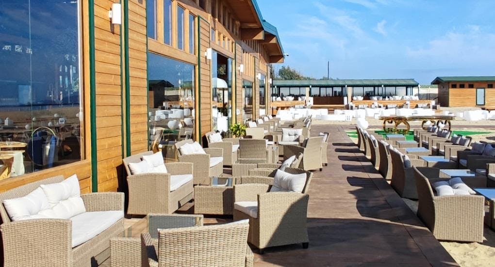 Restaurant Méditerranée Beach Luxury Club in Playa, Catania