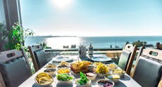 Sultanahmet, İstanbul şehrindeki Seafront Lounge restoranı