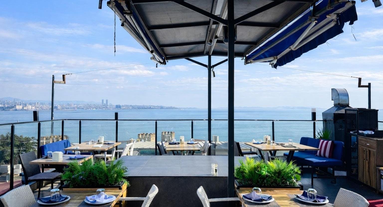 Photo of restaurant Seafront Lounge Rooftop Restaurant in Sultanahmet, Istanbul - Photo 6
