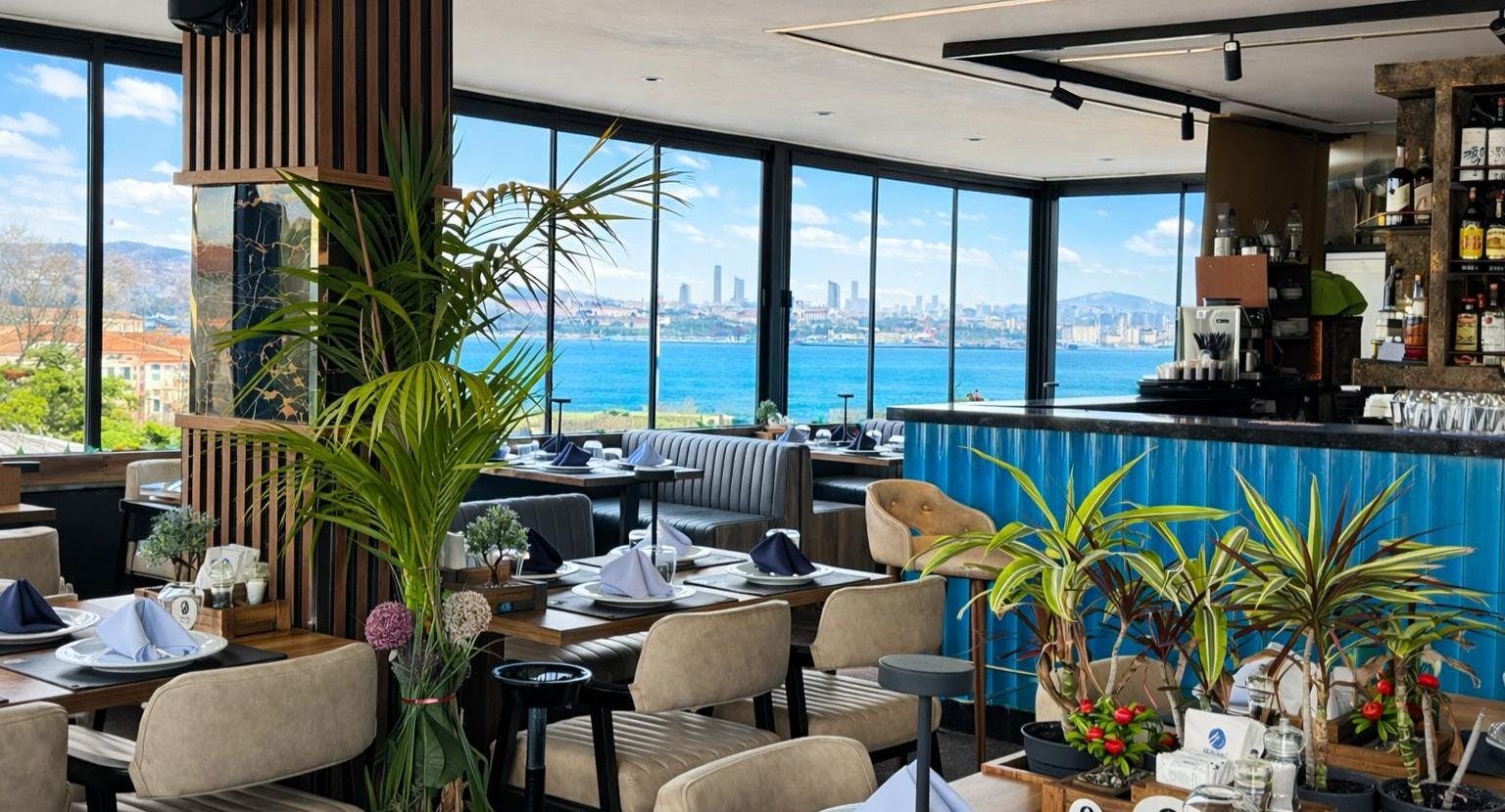 Photo of restaurant Seafront Lounge Rooftop Restaurant in Sultanahmet, Istanbul - Photo 7