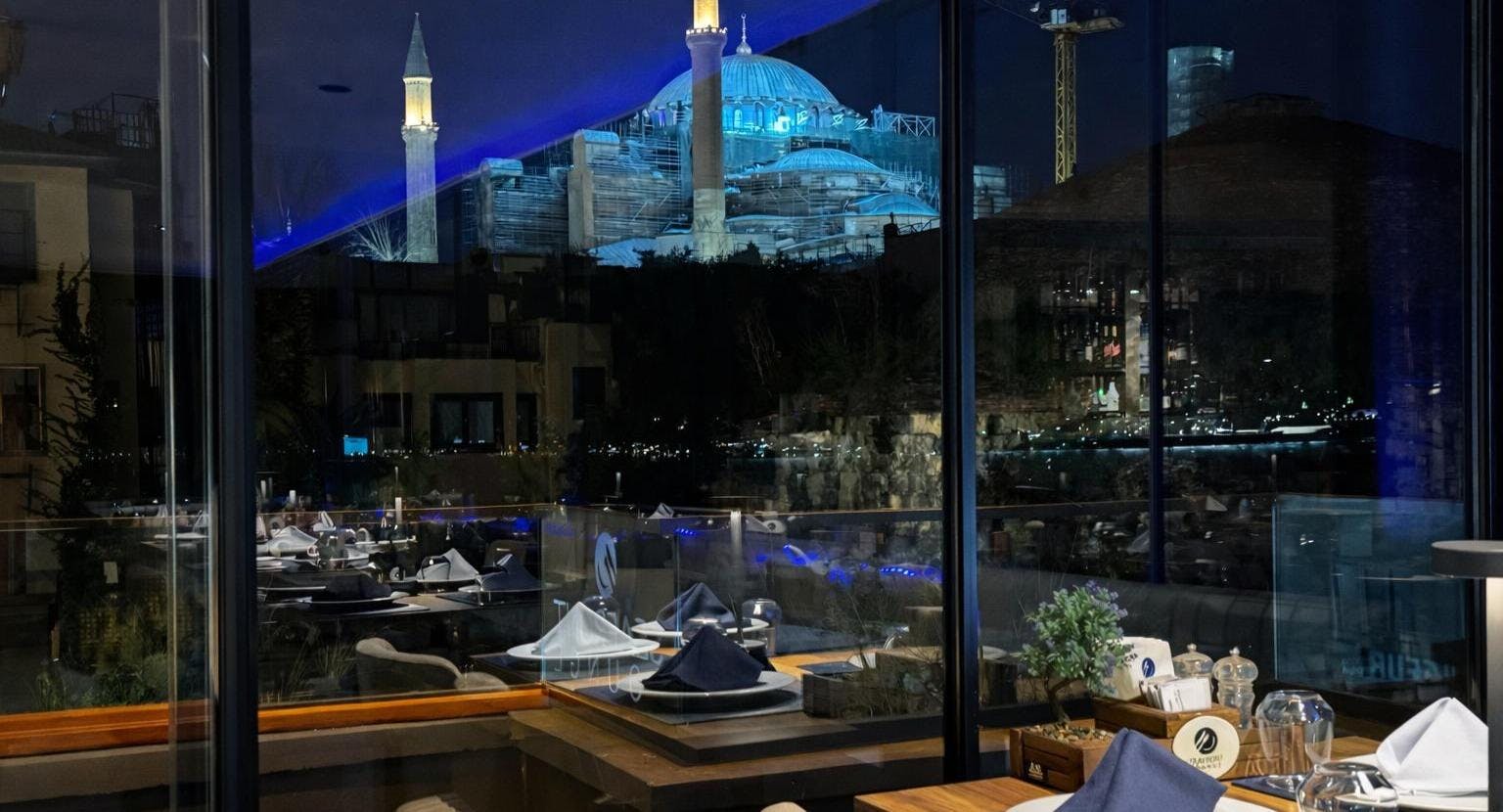 Photo of restaurant Seafront Lounge Rooftop Restaurant in Sultanahmet, Istanbul - Photo 9