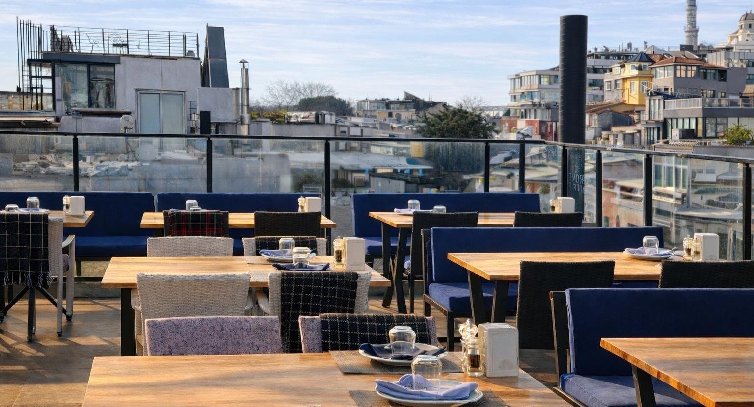 Photo of restaurant Seafront Lounge Rooftop Restaurant in Sultanahmet, Istanbul - Photo 10