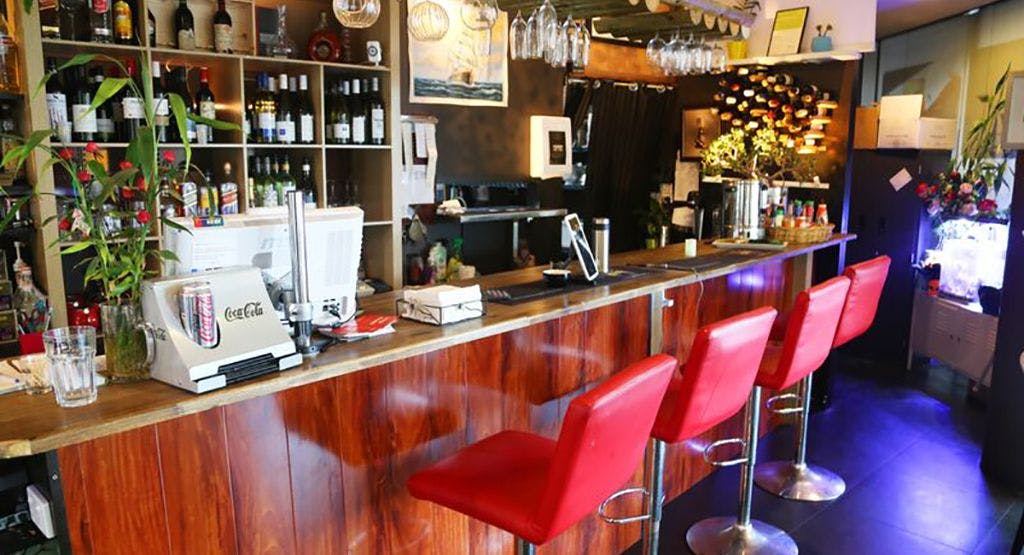 Photo of restaurant Crystal Cafe & Restaurant (O) in Waterloo, Sydney