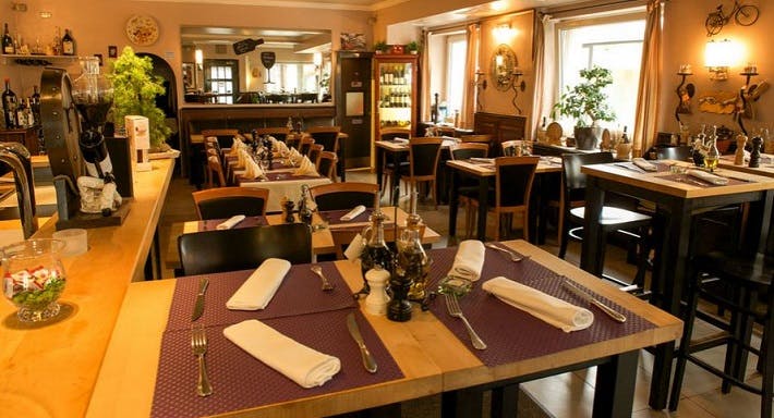Bilder von Restaurant Ristorante Lüchbaum in Rodenkirchen, Köln
