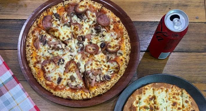 Restaurant Fratelli Pizzeria & Cafe Penrith in Penrith, Sydney