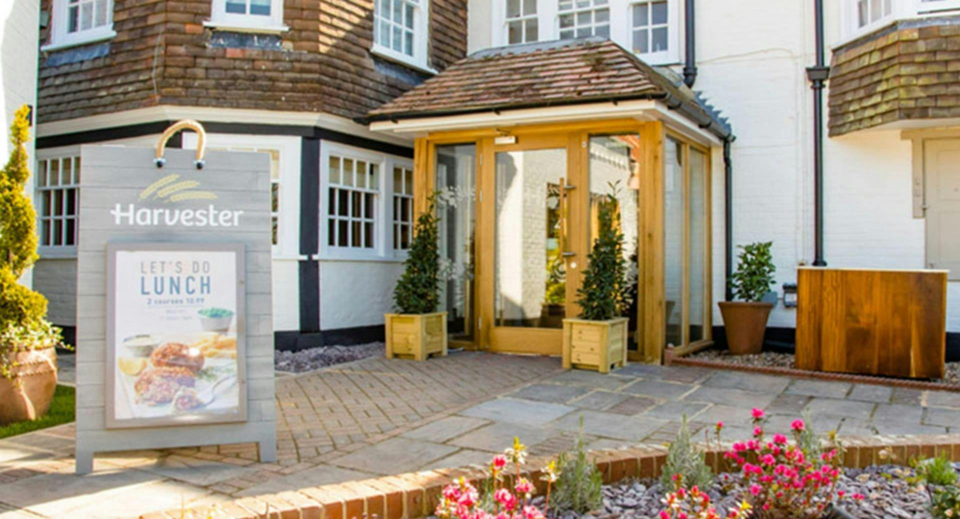 Image 1 of restaurant HARVESTER HAWTH PARK CRAWLEY