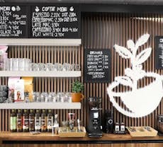 Restaurant Café Garden Köln | Coffee & Brunch in Nippes, Cologne