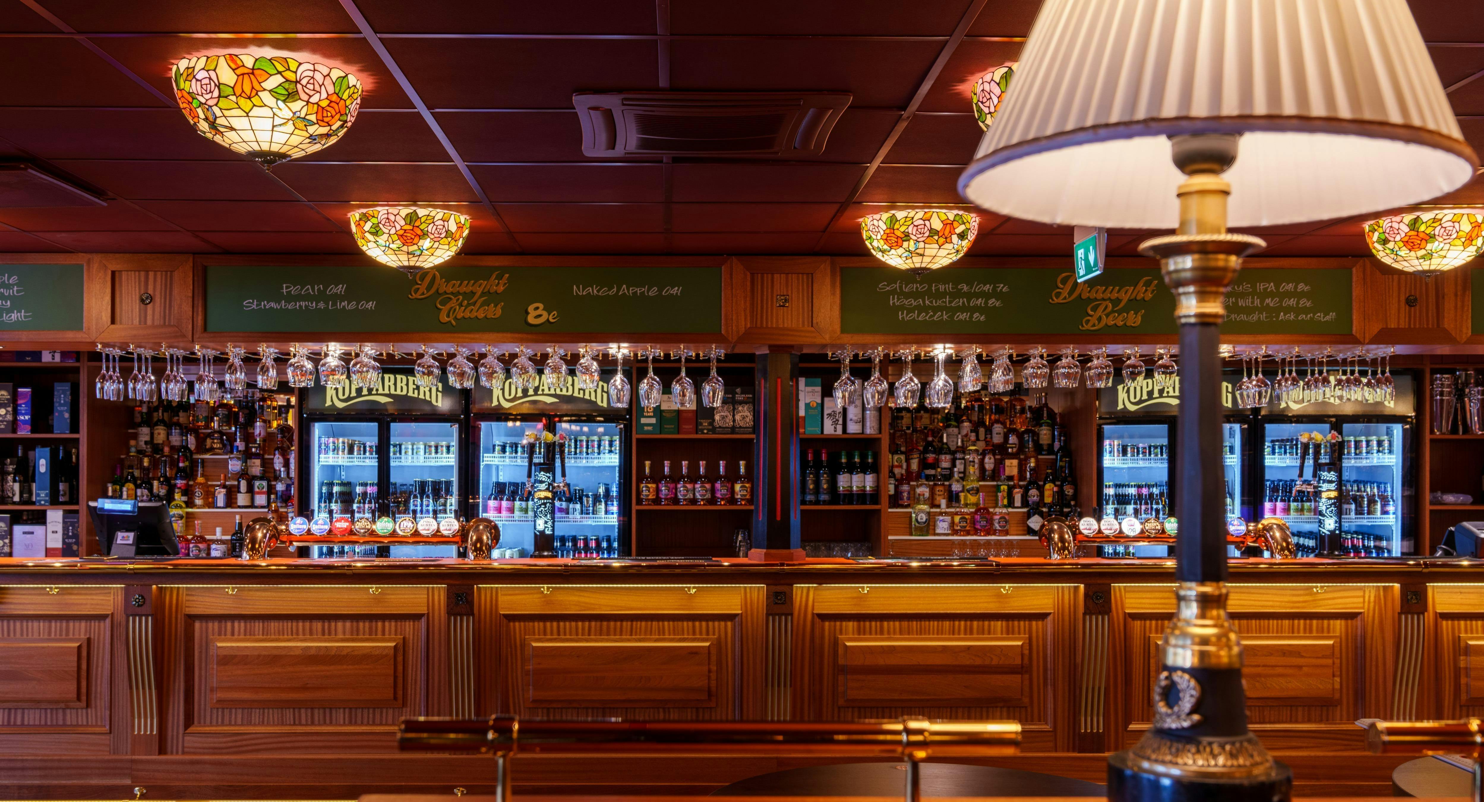 Image 1 of restaurant John Scott's Ratina