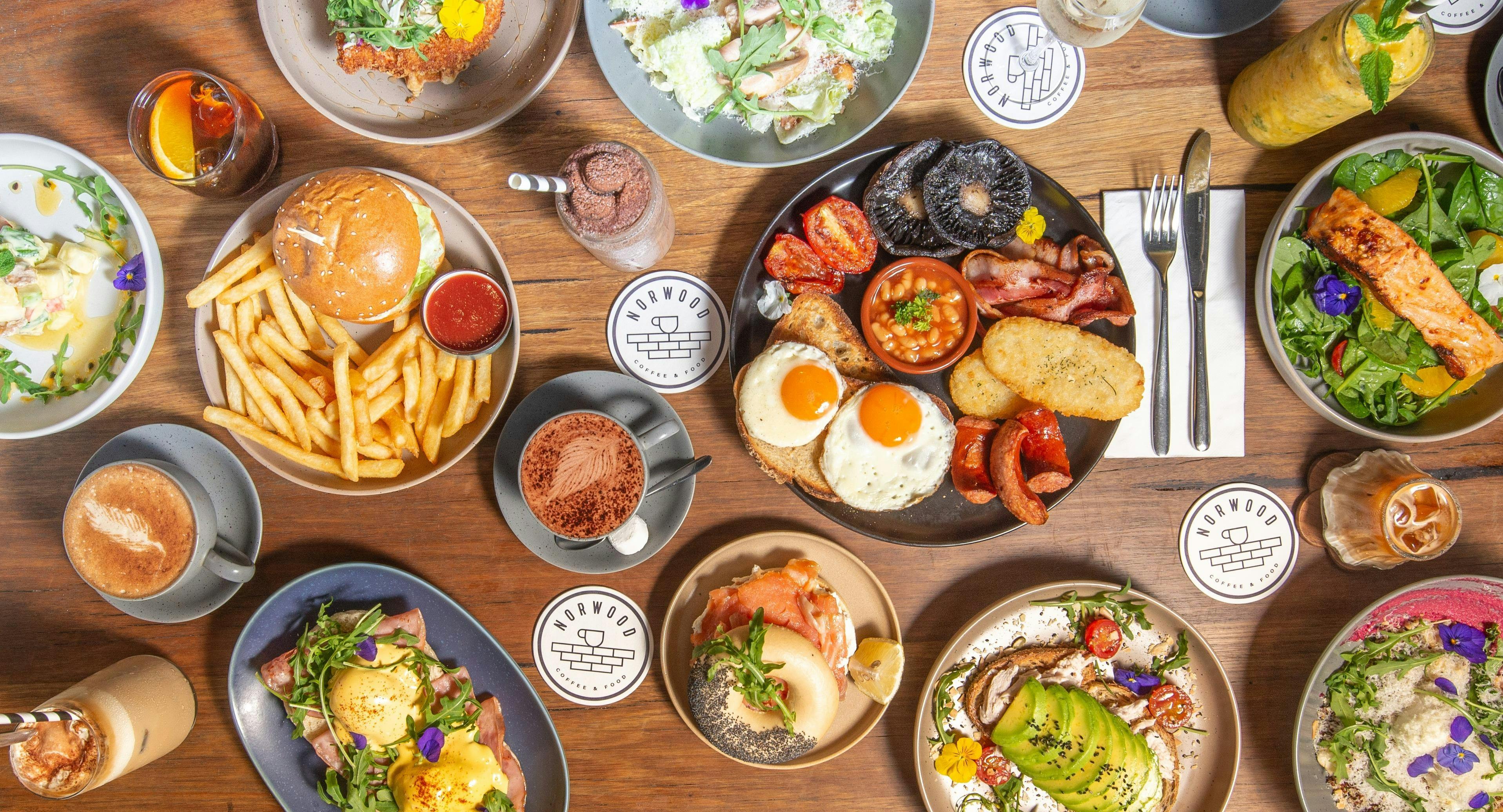 Restaurant Norwood Café in Burwood East, Melbourne