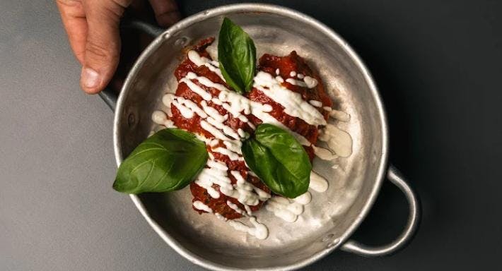 Photo of restaurant Mamma Laura - pizzeria partenopea in City Centre, Turin