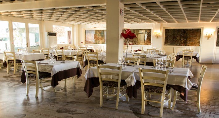 Foto del ristorante Jowie Restaurant & Lounge a Corvetto Ripamonti, Rome