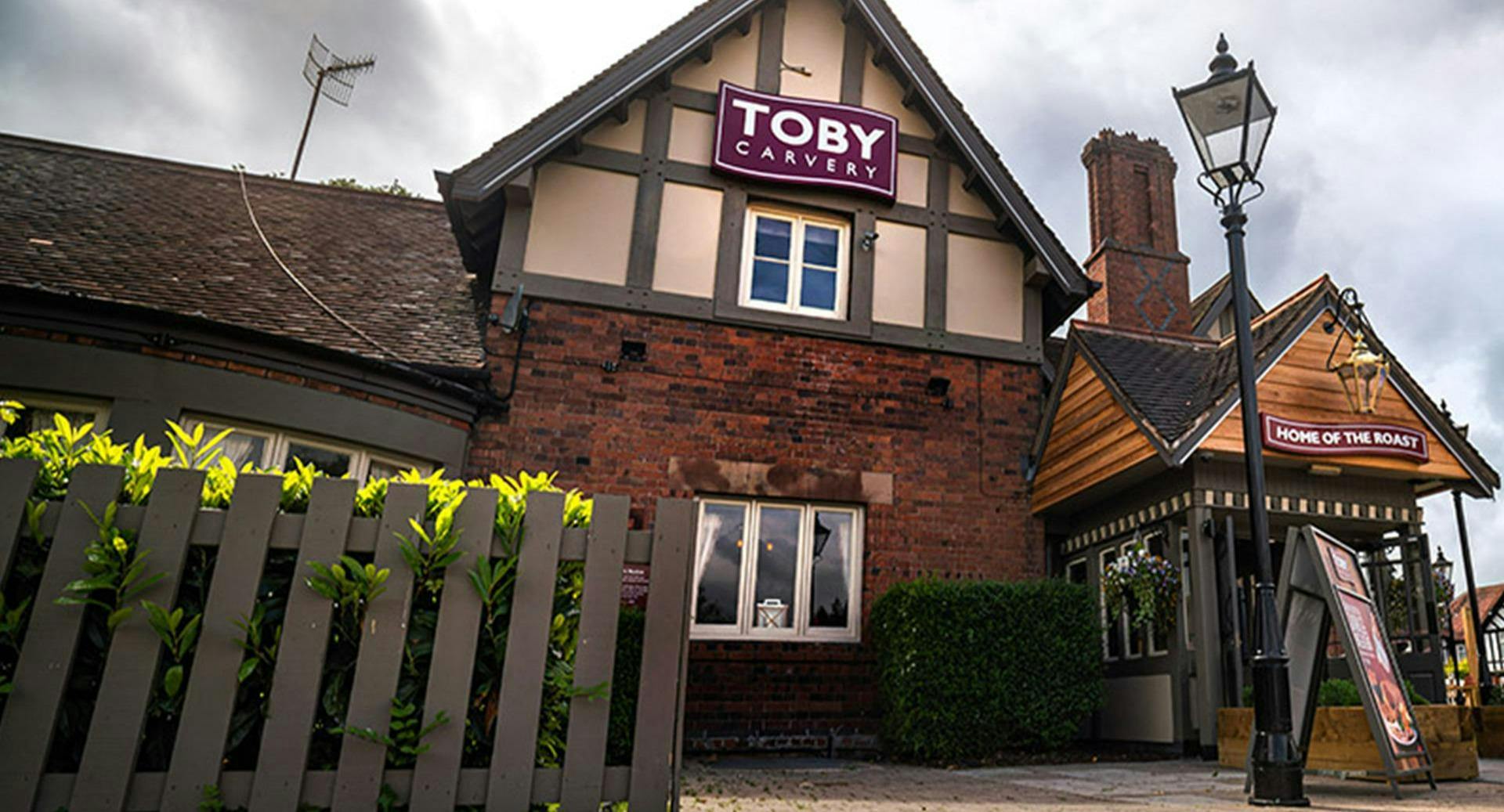Photo of restaurant Toby Carvery Crown in Bromley, London - Photo 3