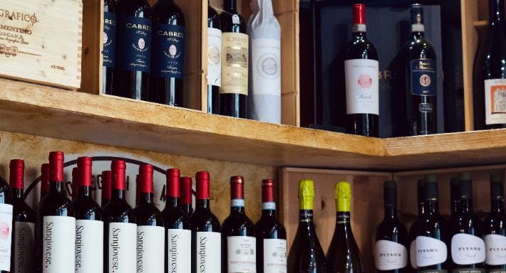 Photo of restaurant LA BOTTEGA DI VIA MAGGIO "OSTERIA IN BOTTEGA" in Centro storico, Florence - Photo 9