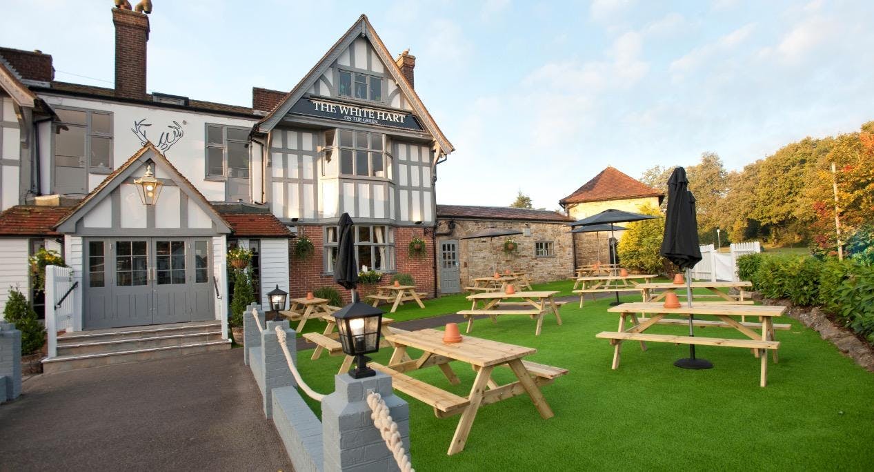 Image 2 of restaurant The White Hart On The Green Crowborough