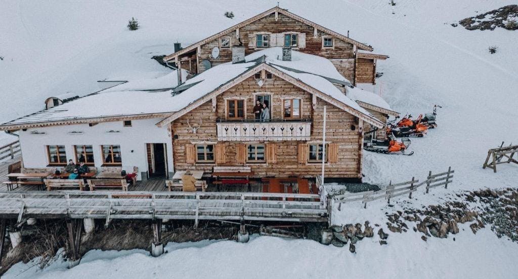 Photo of restaurant Berggasthaus & Lodge Resterhöhe in Umgebung, Kitzbühel