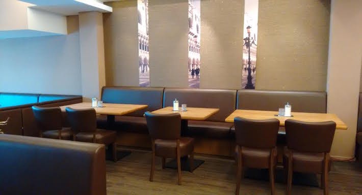 Image 2 of restaurant Cafe Contrast