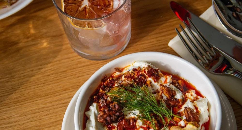 Restaurant Pera Maison No Bananas in Prenzlauer Berg, Berlin