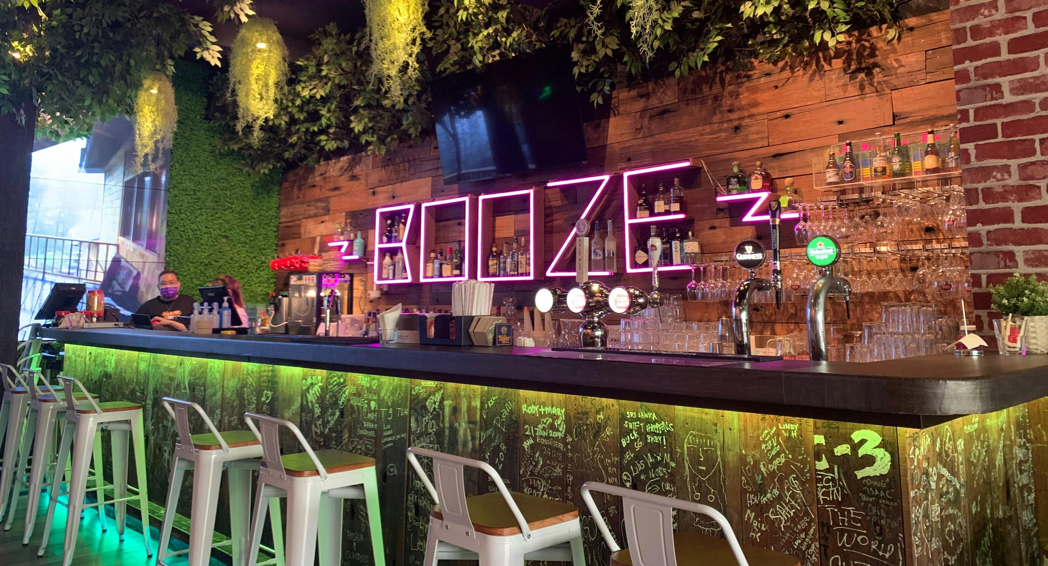 Photo of restaurant Hippies Bar & Grill in Paya Lebar, 新加坡