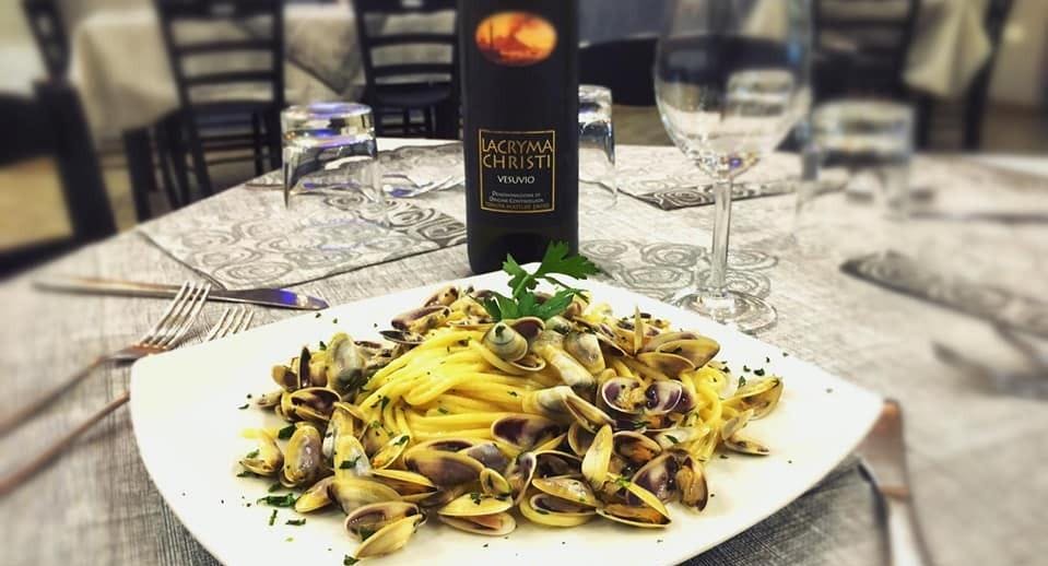 Restaurant Mar Ammor  Fish & Pizza in Caivano, Naples