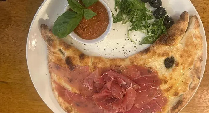 Photo of restaurant Durazzo Pizzeria Restaurant in Harringay, London - Photo 9