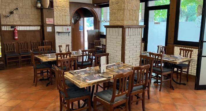 Restaurant Tenerife Pizzeria con cucina in San Donato, Bologna