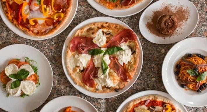 Photo of restaurant La Delizia 1986 in Chelsea, London