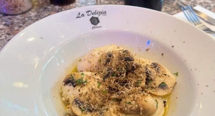 Photo of restaurant La Delizia 1986 in Chelsea, London - Photo 3