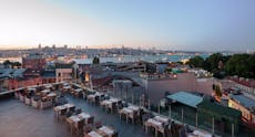 Fatih, İstanbul şehrindeki Bosphorus Terrace Sirkeci restoranı