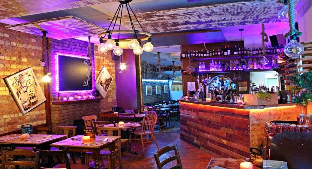 Photo of restaurant Bun & Bar - Highbury in Highbury, London