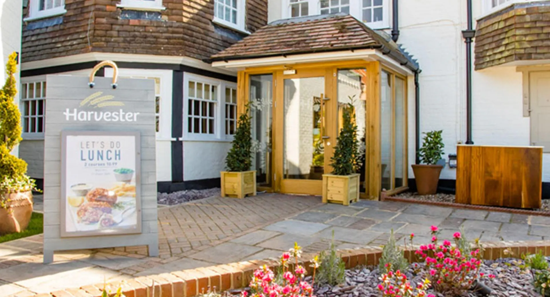 Photo of restaurant HARVESTER LLANDARCY NEATH in City Centre, Swansea - Photo 5