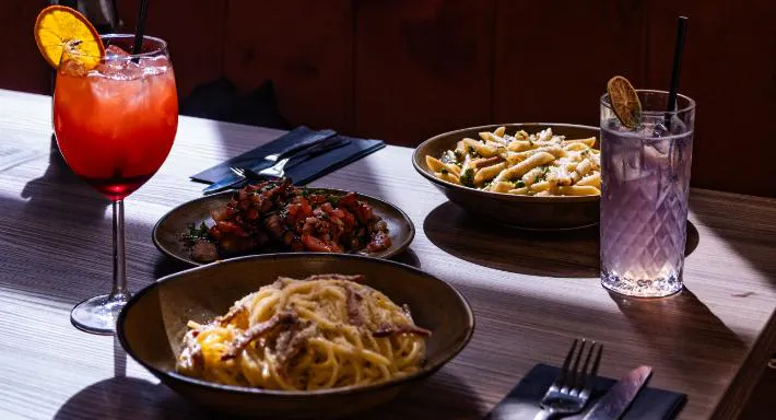 Photo of restaurant La Fontana in Centre, Leicester - Photo 12