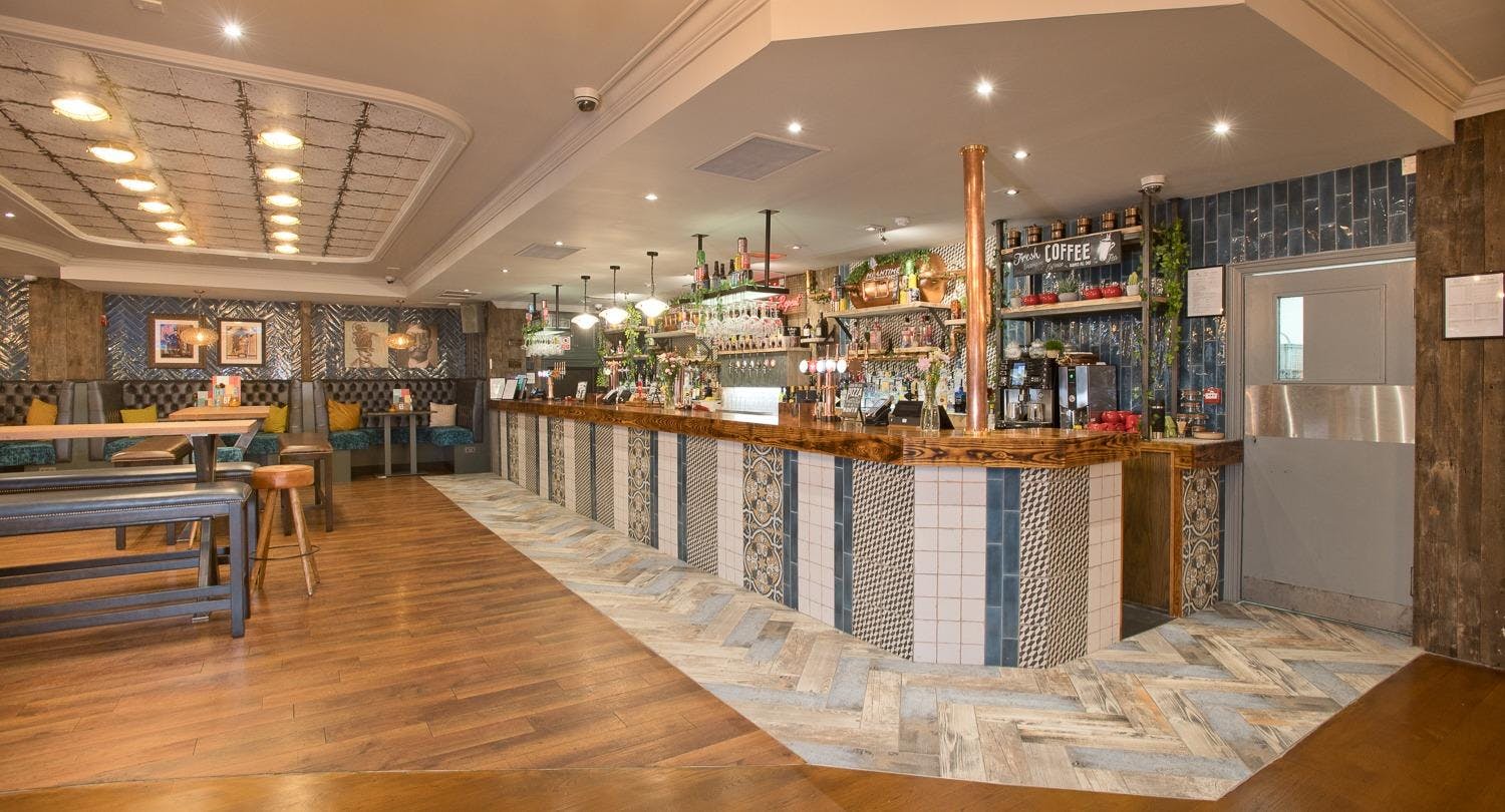 Photo of restaurant The Bay and Bracket Victoria in Soho, London - Photo 4