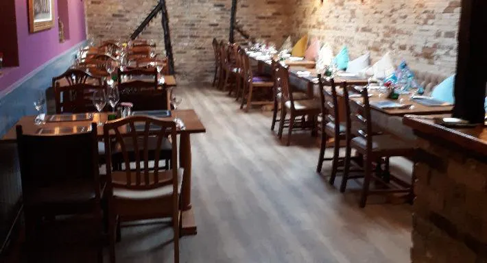 Photo of restaurant The Foresters Arms in Bagshot, Bagshot - Photo 3